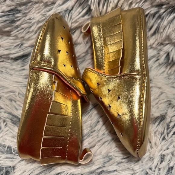 Baby Girl Gold Metallic Shoes, Size 6-9 Months, Target - Picture 2 of 6